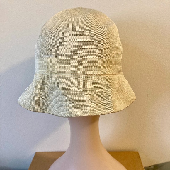 Kangol Bucket Hat with Embroidered Flower Design Cream One Size - Picture 4 of 10